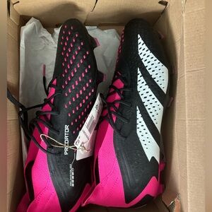 Adidas Predator Size 11 Soccer cleats